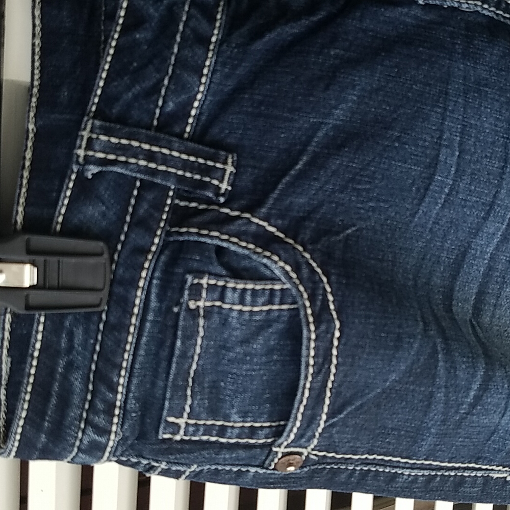 Jeans - Picture 3 of 11
